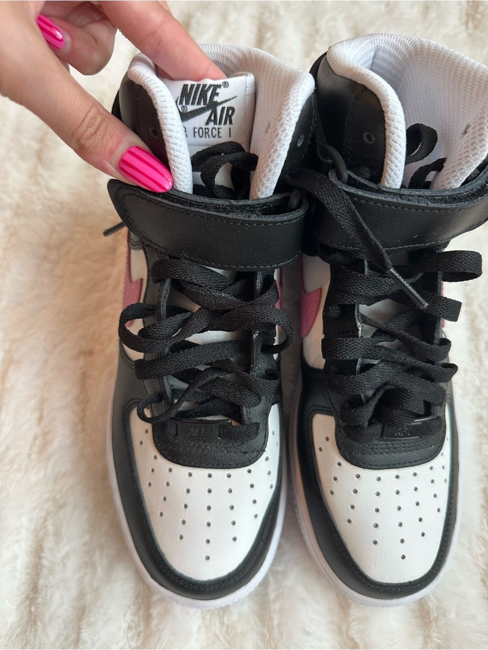 Nike Black, White & Pink Mid-Top Sneakers Size 6 - Picture 3 of 4